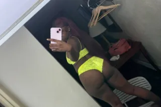 can you make this pussy squirt... - Image 4