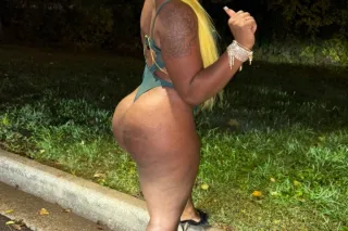 NEW IN TOWN ‼ add my ig @Cocoxoxo_1 - Image 3